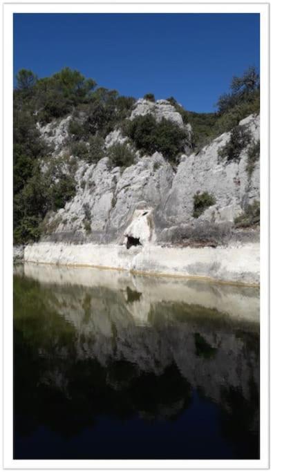 Charming Small House Close To Uzes Foissac  المظهر الخارجي الصورة
