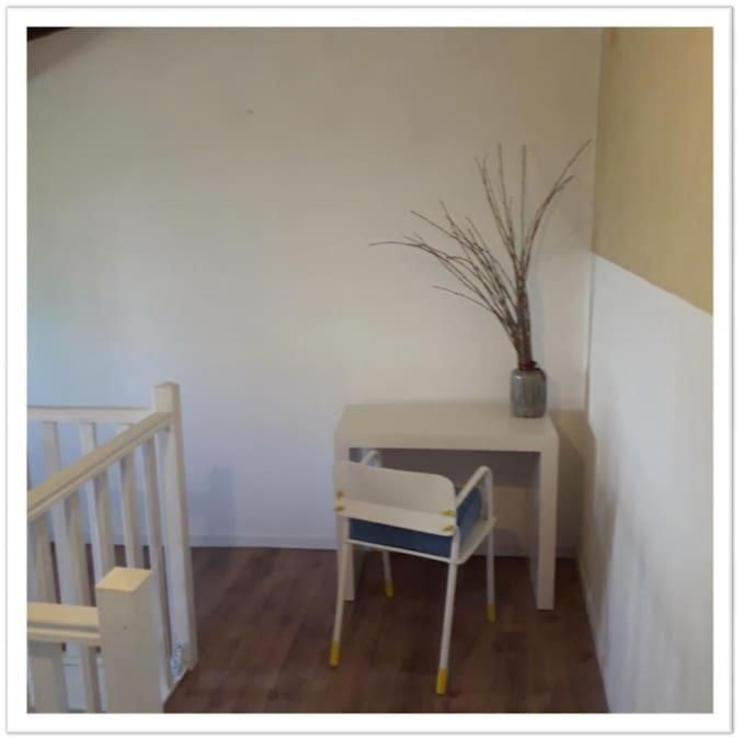 Charming Small House Close To Uzes Foissac  المظهر الخارجي الصورة