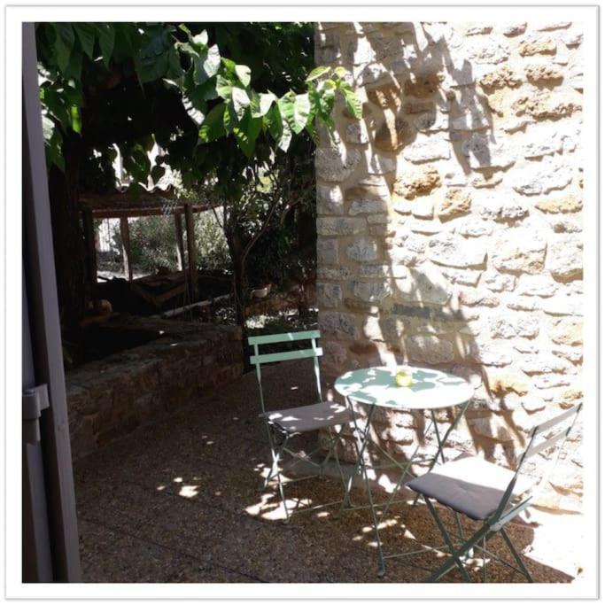 Charming Small House Close To Uzes Foissac  المظهر الخارجي الصورة